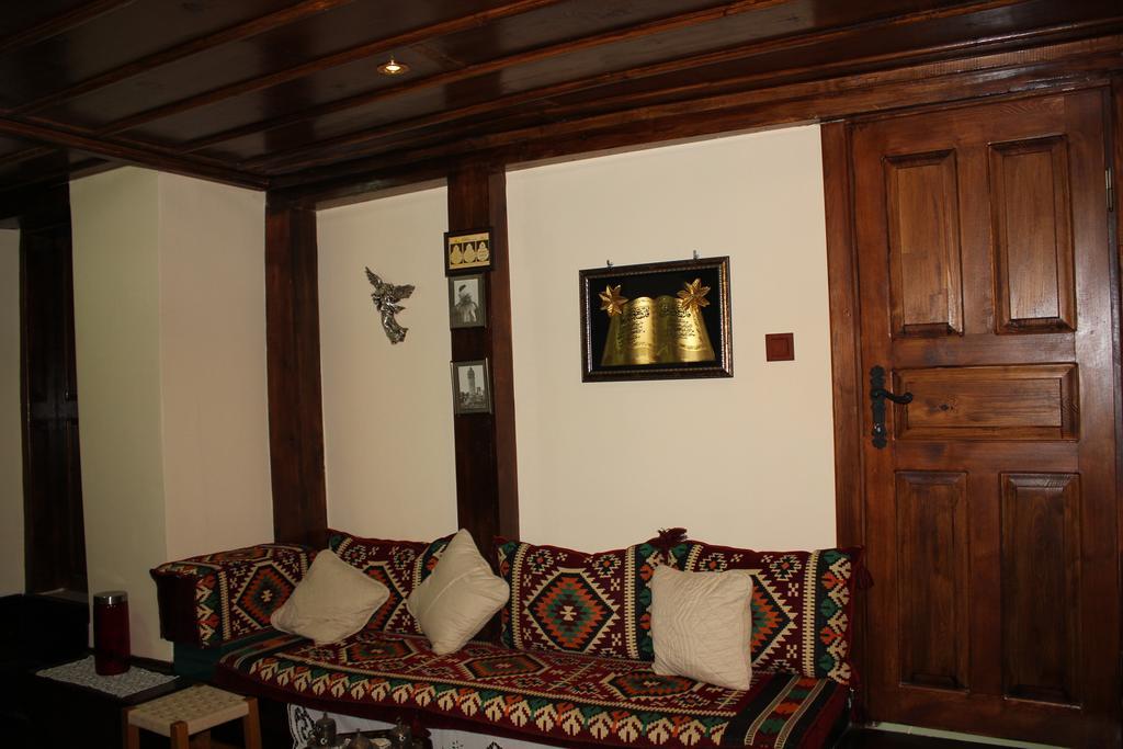 Hotel Papazin Konagi Ayvalı Exterior foto